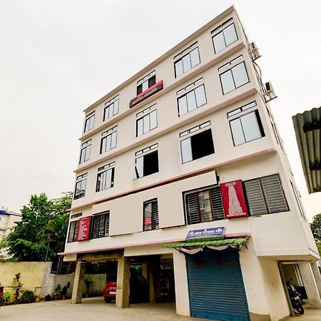 Oyo 80488 Mi Casa Homestay Guwahati Exterior foto